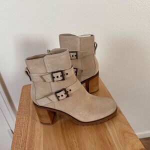 Cole Haan Foster Tan Suede Ankle Boots Double Buckle Block Heel Size 11